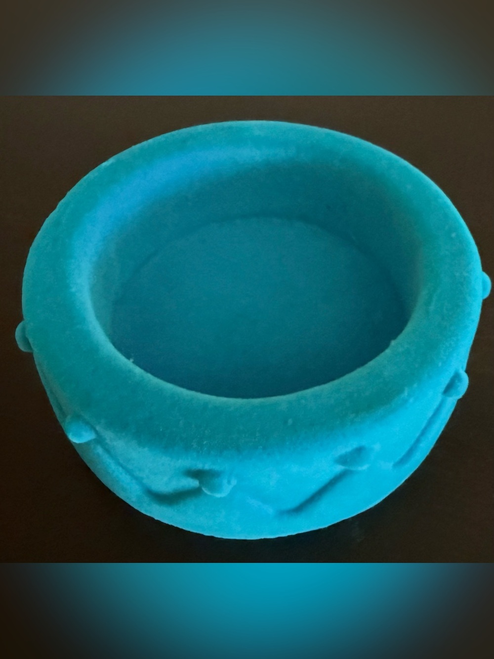 Iseo Dolce Signorina Turquoise Rubber Trinket Dish | Jewelry Catchall - Picture 2 of 5